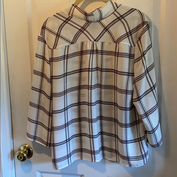 W5 by Anthropologie women’s size large plaid top - Picture 3 of 6